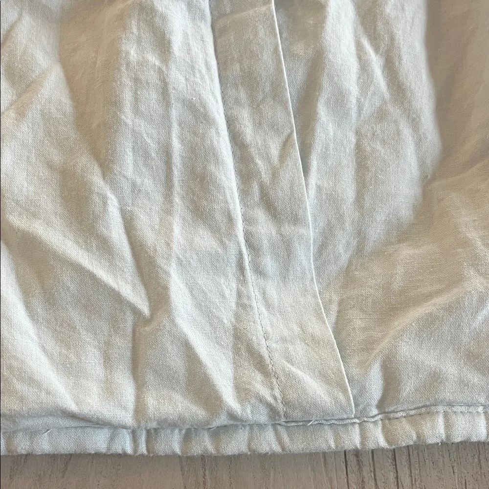 Pottery barn Belgian flax tufted blue frost standard size